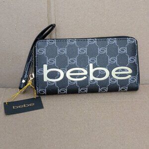NWT Bebe Wristlet Zip Around Wallet Black Pebbled Faux Leather Large Logo